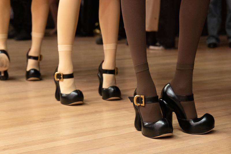 Marc Jacobs doll pumps runway F/W 2024